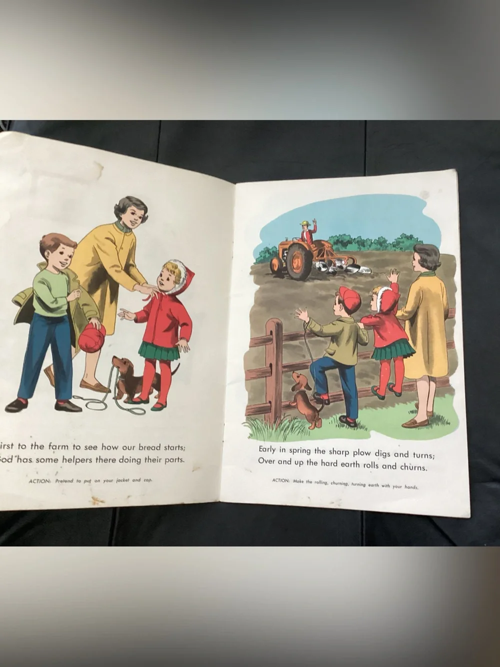 Vtg. 1963 Children’s Christian Book Titled HOW GOD GIVES US BREAD a Picture book